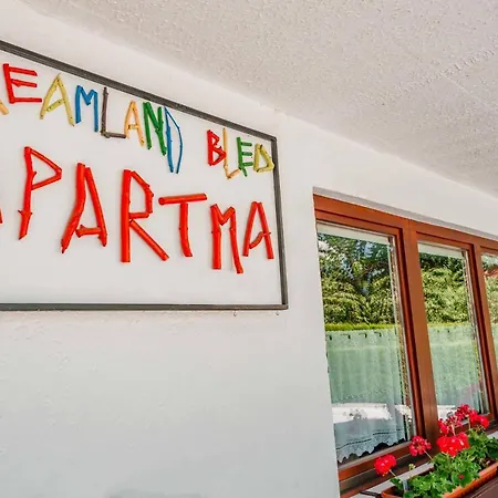 Апартаменты Dreamland *